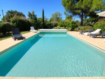 Holiday Home Maison Les Fauvettes Mazan