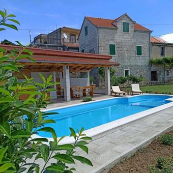 Holiday Village Home Kamenica