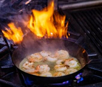 Bed & Breakfast The Leitrim Inn And Blueway Lodge