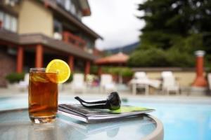 Hotel Whistler Village Inn & Suites