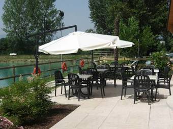 Bed & Breakfast Laghetto Ai Portici