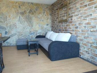 Villa 33