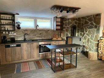 Villa Chata Studni?ka ?umiac