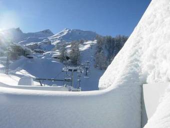 Albergue Ostello Lou Cr�ton Di Lui