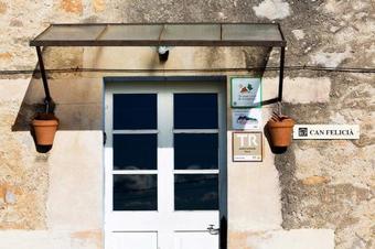 Hostal Can Felici�
