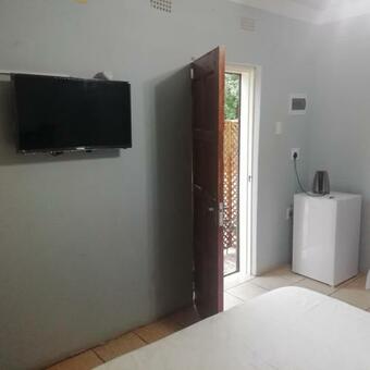 Bed & Breakfast Ankuweni Guest House