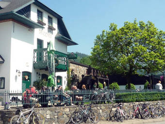 Hostal Pension Brusenka