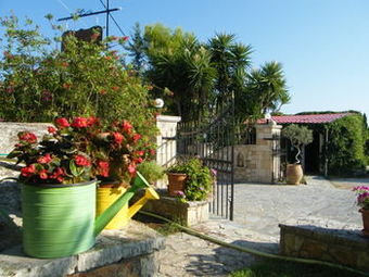 Panorama Studios & Apartments