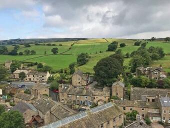 The Workshop, In 18th Century Lothersdale Mill, Bd20 8en