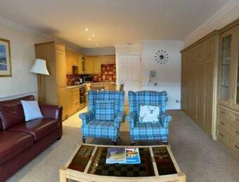 Loch Rannoch Studio Apartment 6