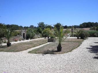 Hotel Chateau De Launay Blot