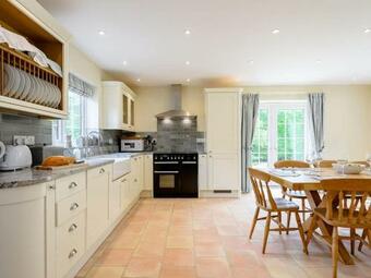 Sea Holly Cottage-uk11931