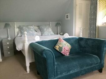 Hare Lodge B&B