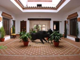 Apartamentos Turisticos Los Alisos