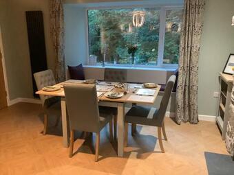 Hostal Little London Bed & Breakfast And Glamping Pod