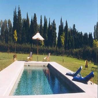 Hostal Le Mas Des Peupliers