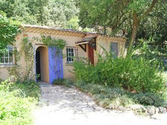 Holiday Home Entre Garrigue Et Chateau La Capelle Et Masnolene