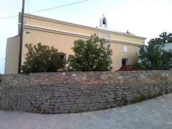 Mountain To Sea Hide-out