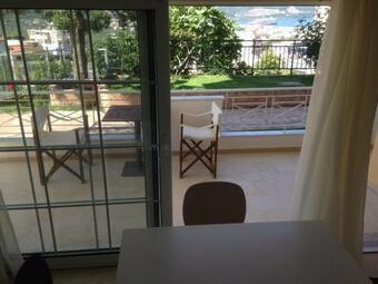 ?he Sunny Apartments