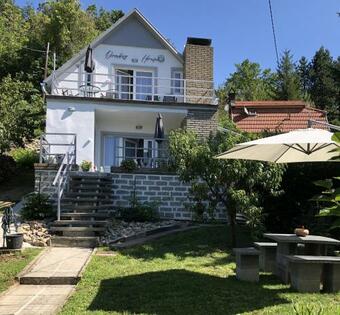 Apartamento Dombay House