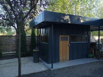 R�zsa Vend�gh�z Vadkerti T�