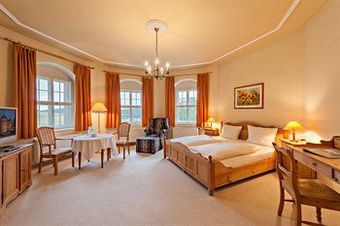 Schlo�hotel Alth�rnitz