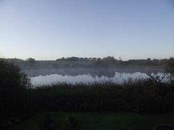 Ferienhaus Auf Gro�em Wassergrundst�ck Mit Kamin