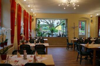 Apartamento Ferienwohnungen Im Gasthaus Zur Gr�nen Wiese