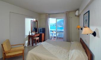 Hotel Bali Beach & Village (.)