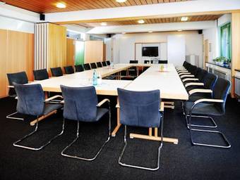 Hotel Haus Maria Lindenberg