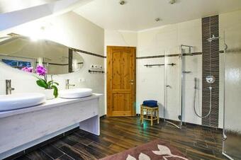 Apartment, Kenz-k�strow