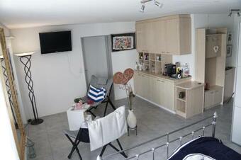 Hostal Happiness