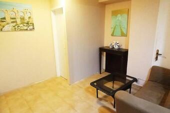 Apartamento Spacious Guesthouse With Garden And Seaview