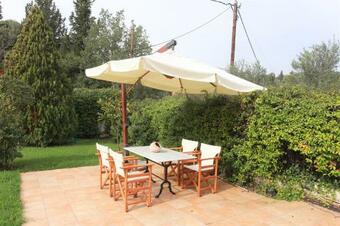 Captain's Countryside Villa For Up To 9 Visitors