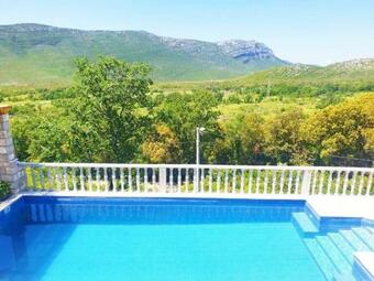 Villa Sunny Hill