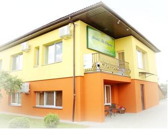 Hostal J?rat?s B&B Namai