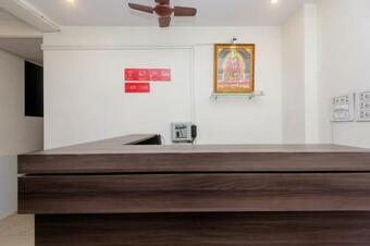 Oyo 28001 Hotel Sai Darshan