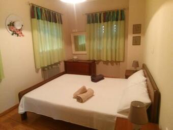 Country House In Manatades