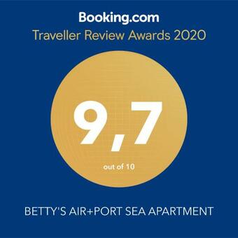 Betty's Air+port Sea Apartment