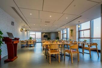 Qingdao Grace Select Hotel