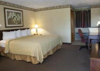 Hotel Quality Inn Breeze Manor