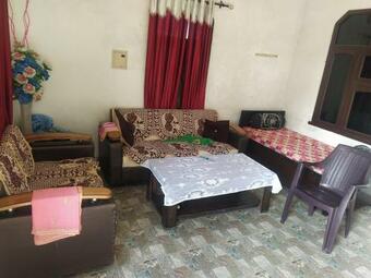 Hotel Oyo Home 87359 House