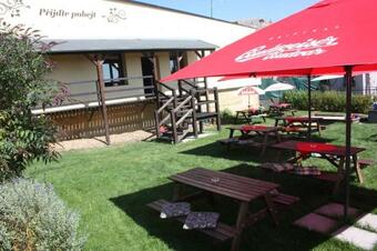 Hostal D?m Z�meck�ch Kaplan?