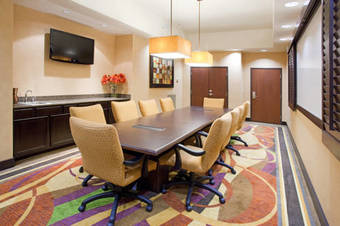 Holiday Inn Express Hotel & Suites Denver Northeast-brighton