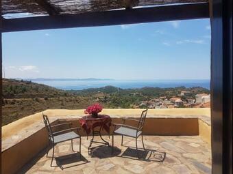Myrto, A Beautiful Restored Traditional Stone House With An Astonishing Seaview