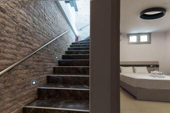 Achlia Beach Villa 2