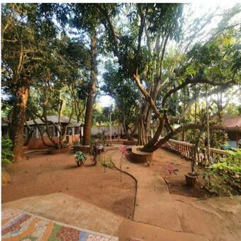 Sri Kanna's Guest House