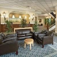 Hotel Lethbridge Lodge