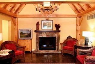 Hotel Delta Rocky Crest Resort - 1 Bedroom Suite