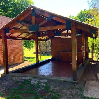 Caba�as Tur�sticas Roble Viejo